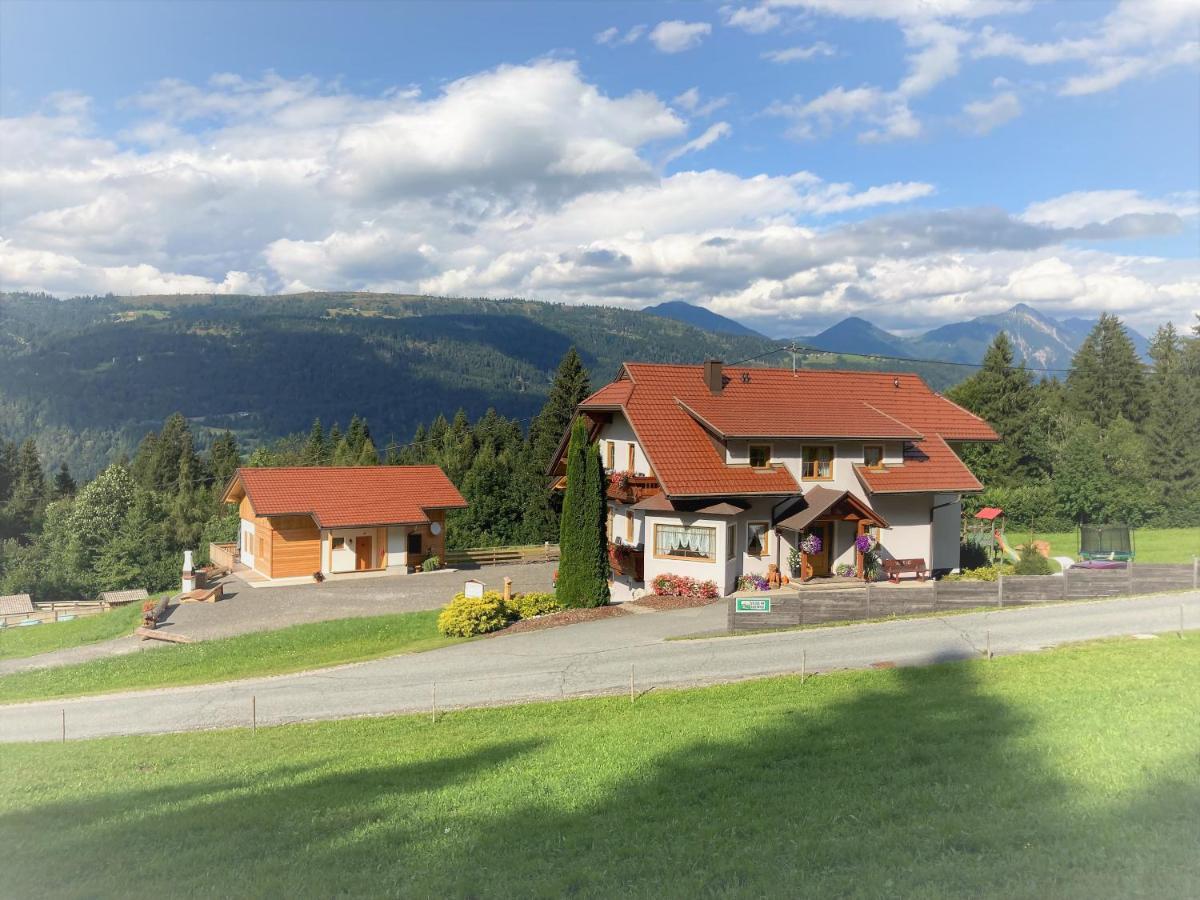Chalets Und Apartments Hauserhof Nassfeld Schlanitzen Exterior foto